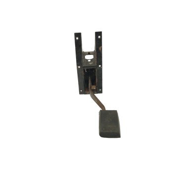 PEDAL EMBRAGUE 