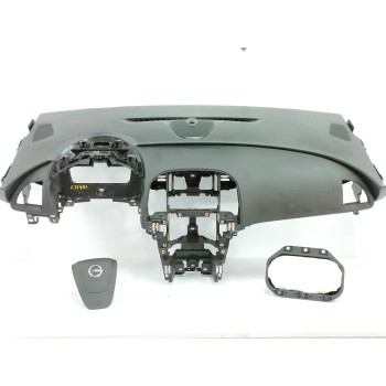 Recambio de salpicadero para opel astra j gtc sportive referencia OEM IAM 13301067 13299780 13381056