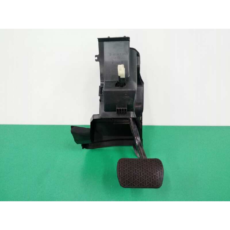 Recambio de pedal freno para mercedes-benz clase c (w203) berlina 220 cdi (203.006) referencia OEM IAM A2032900401  