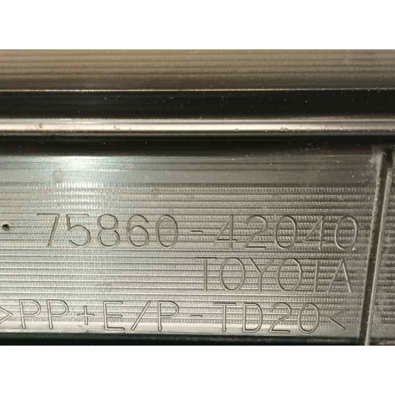 FALDON LATERAL LADO IZQUIERDO