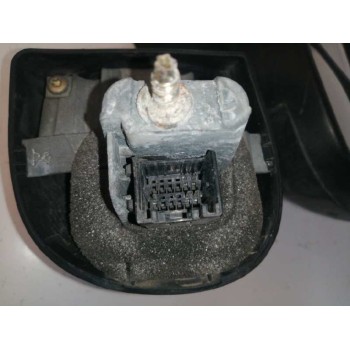 Recambio de retrovisor derecho para renault trafic caja cerrada (ab 4.01) 2.5 dci diesel cat referencia OEM IAM  5 CABLES 