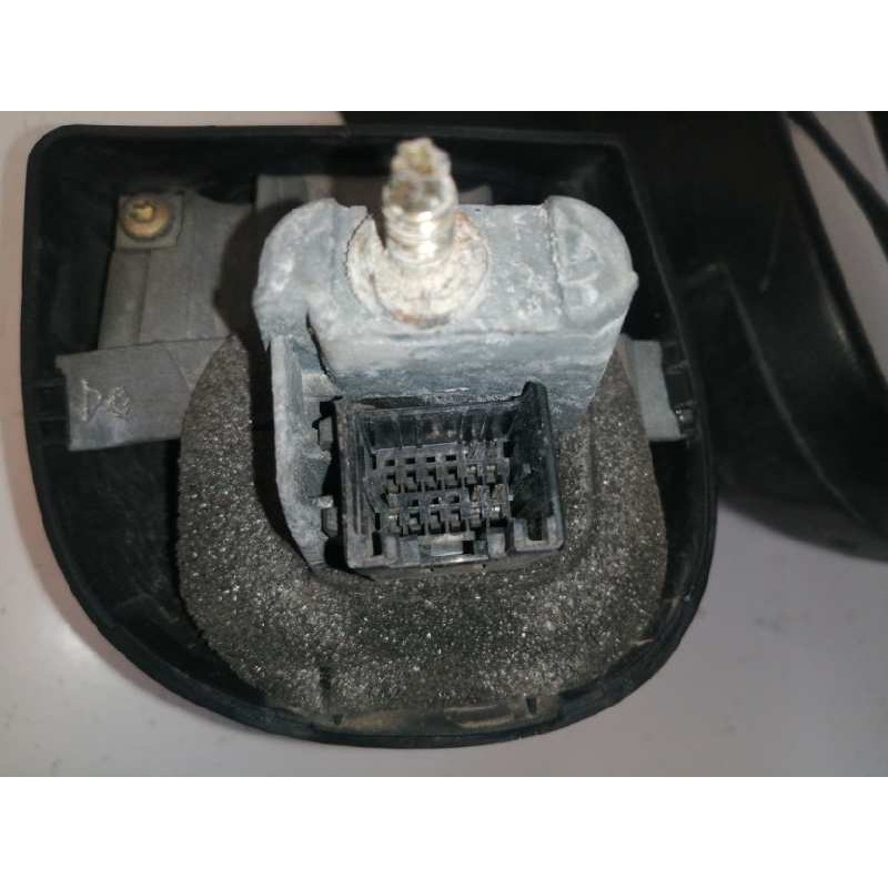 RETROVISOR DERECHO 5 CABLES