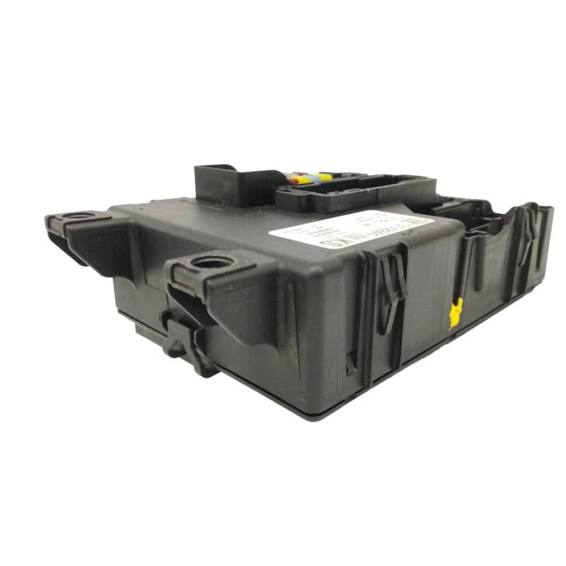 CAJA RELES / FUSIBLES 000292540