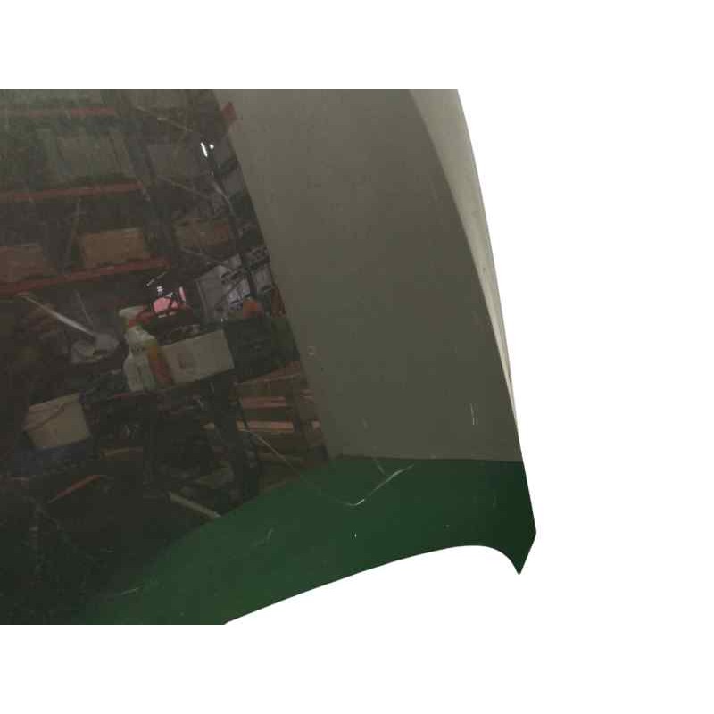 CAPOT NECESITA REPARACION