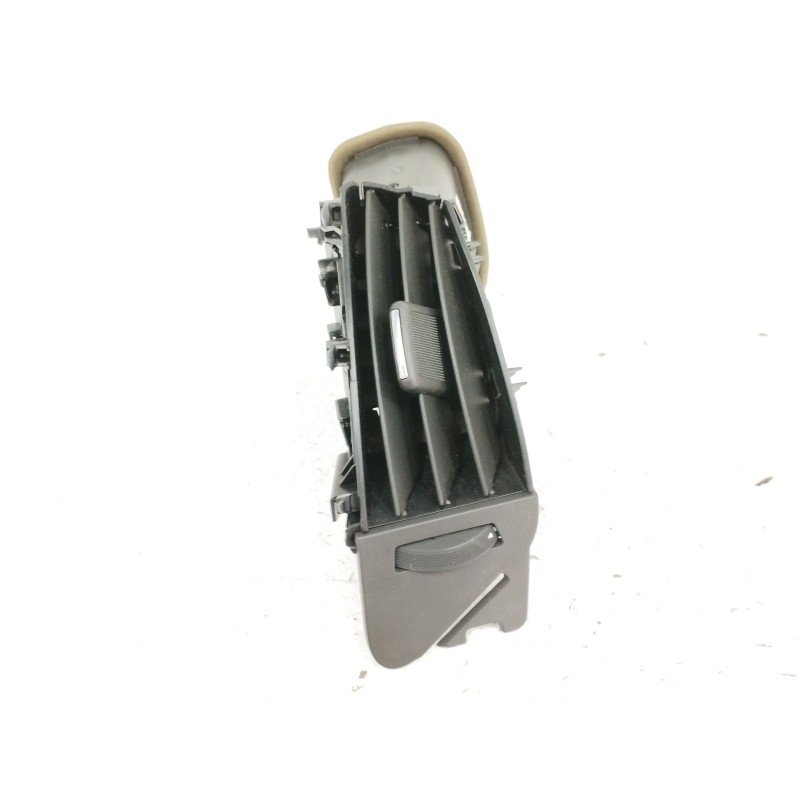 Recambio de rejilla aireadora para opel astra j gtc sportive referencia OEM IAM 13300570 CENTRAL DERECHA 