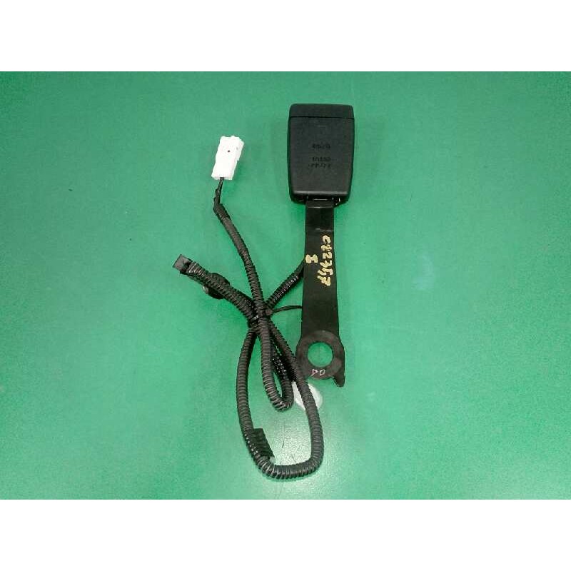 Recambio de enganche cinturon izquierdo para toyota rav 4 iv (_a4_) 2.0 d (wwa42_) referencia OEM IAM  DELANTERO 