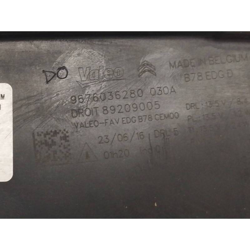 PILOTO DELANTERO DERECHO