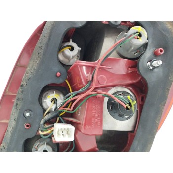 Recambio de piloto trasero izquierdo para chevrolet nubira berlina 2.0 diesel cat referencia OEM IAM   