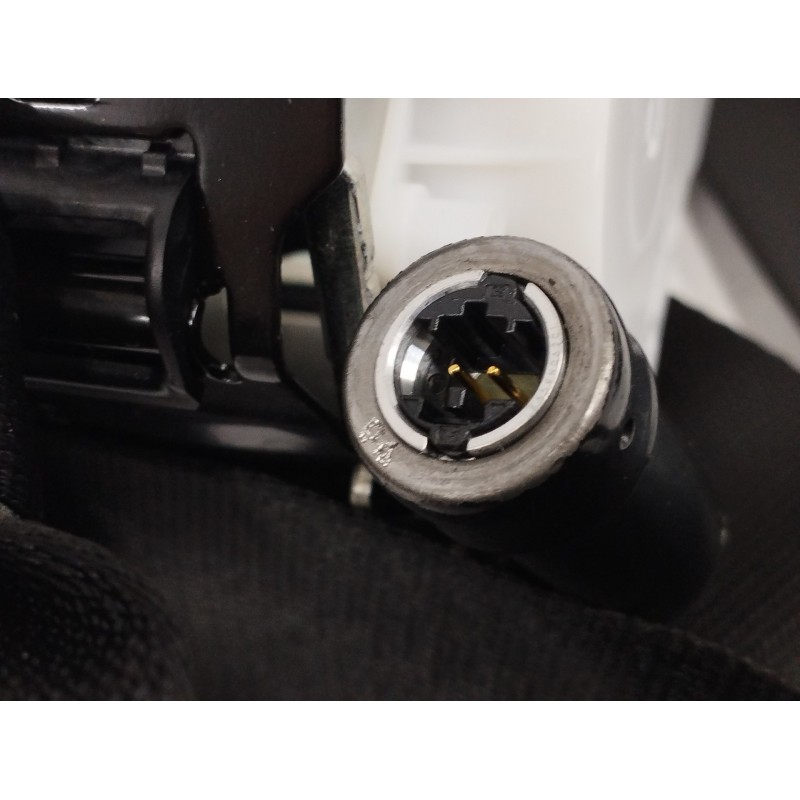 CINTURON SEGURIDAD TRASERO IZQUIERDO 72117469997