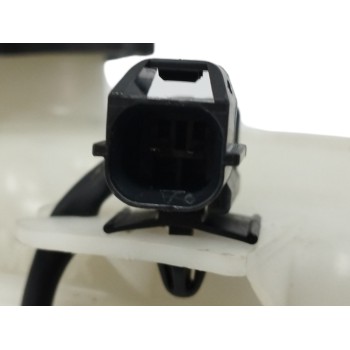 Recambio de bomba freno para kia carens iii monospace (un) 1.6 crdi 110 referencia OEM IAM 585101D041  