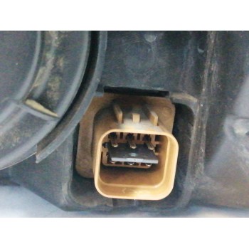 Recambio de faro derecho para chevrolet captiva 2.0 diesel cat referencia OEM IAM   