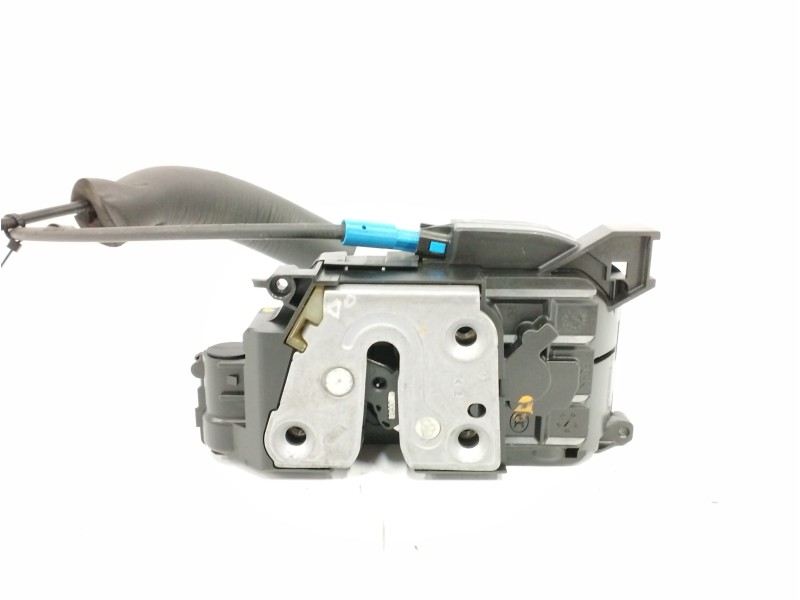 Recambio de cerradura puerta delantera derecha para renault megane iii berlina 5 p 1.6 16v referencia OEM IAM 805020001R  