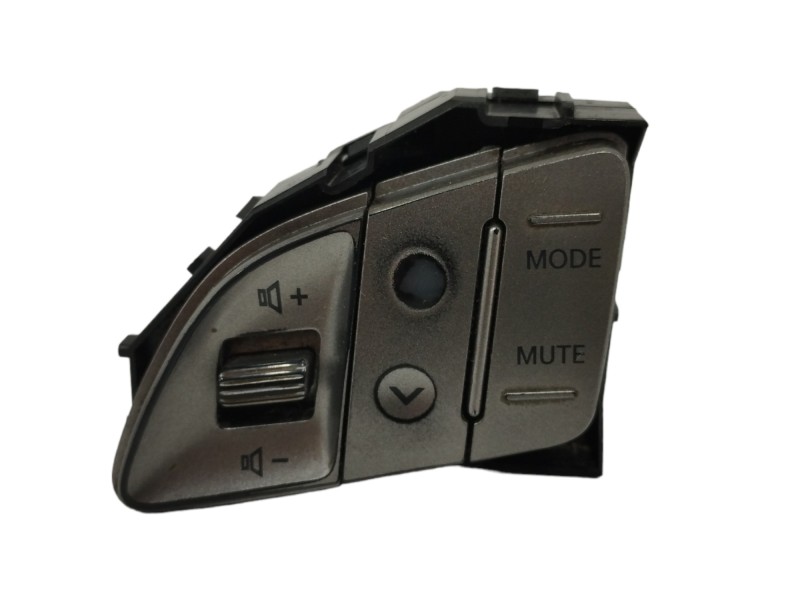 Recambio de mando volante para hyundai ix35 2.0 crdi cat referencia OEM IAM  LADO DERECHO 