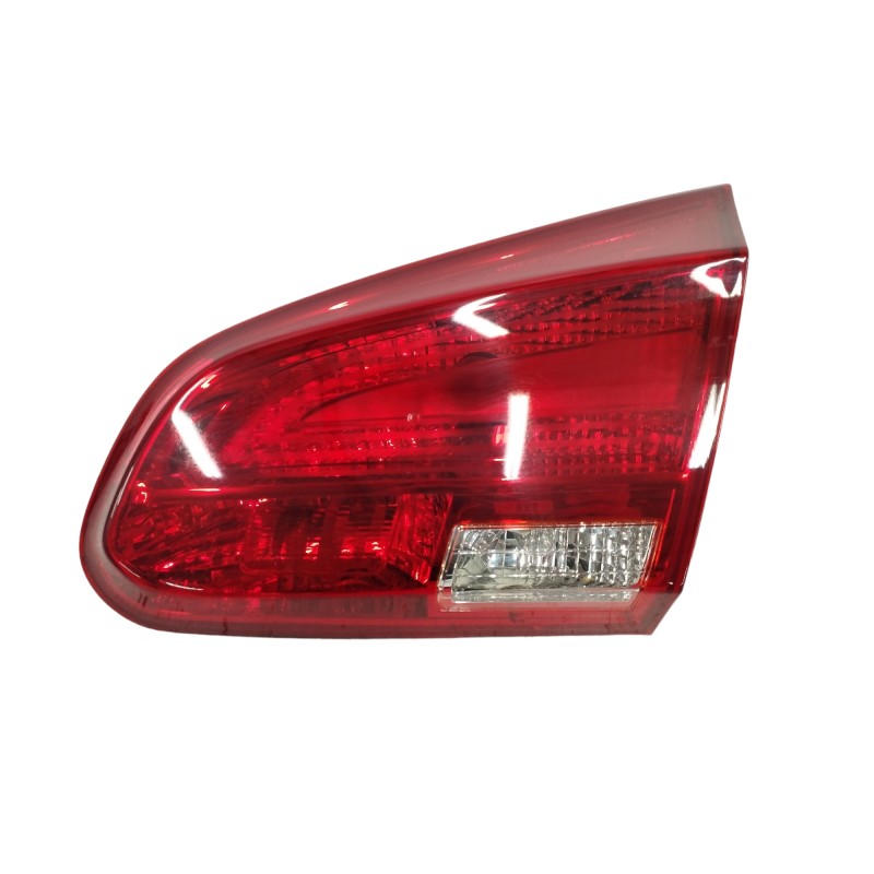 Recambio de piloto trasero derecho interior para kia cee´d 1.4 cat referencia OEM IAM 92404A2000  