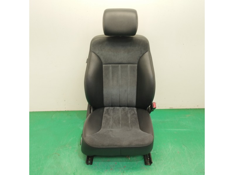 Recambio de asiento delantero derecho para mercedes-benz clase r (w251) 3.0 cdi cat referencia OEM IAM Recambio de asiento delantero derecho para mercedes-benz clase r (w251) 3.0 cdi cat referencia OEM IAM