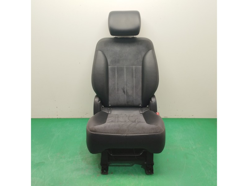 Recambio de asientos trasero derecho para mercedes-benz clase r (w251) 3.0 cdi cat referencia OEM IAM Recambio de asientos trasero derecho para mercedes-benz clase r (w251) 3.0 cdi cat referencia OEM IAM