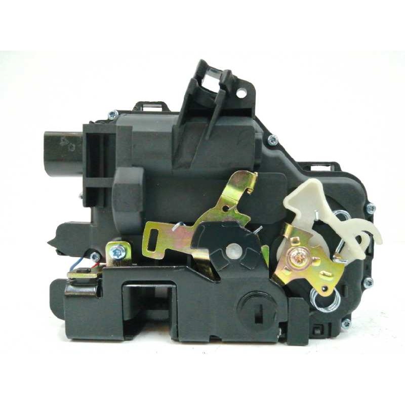 CERRADURA PUERTA TRASERA DERECHA