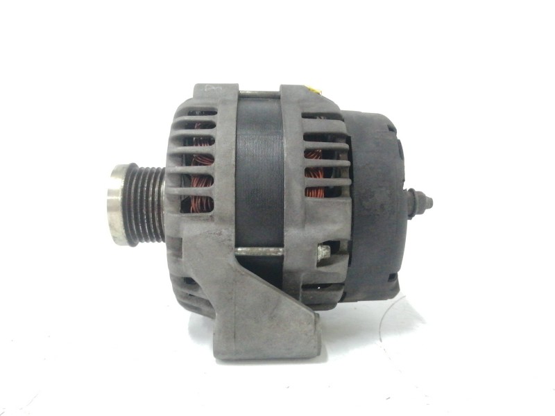 Recambio de alternador para ssangyong kyron 2.0 referencia OEM IAM  OBSERVAR FOTOS 