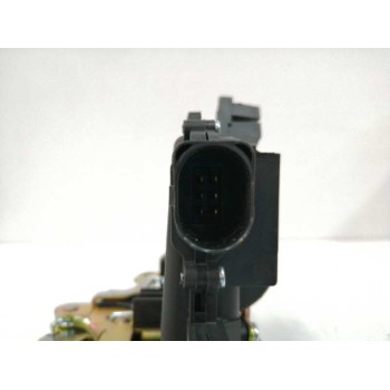 Recambio de cerradura puerta trasera derecha para volkswagen bora berlina (1j2) referencia OEM IAM 3B4839016  