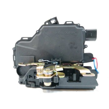 Recambio de cerradura puerta trasera derecha para volkswagen polo (9n1) referencia OEM IAM 3B4839016  
