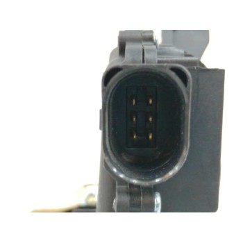 Recambio de cerradura puerta trasera derecha para volkswagen polo (9n1) referencia OEM IAM 3B4839016  