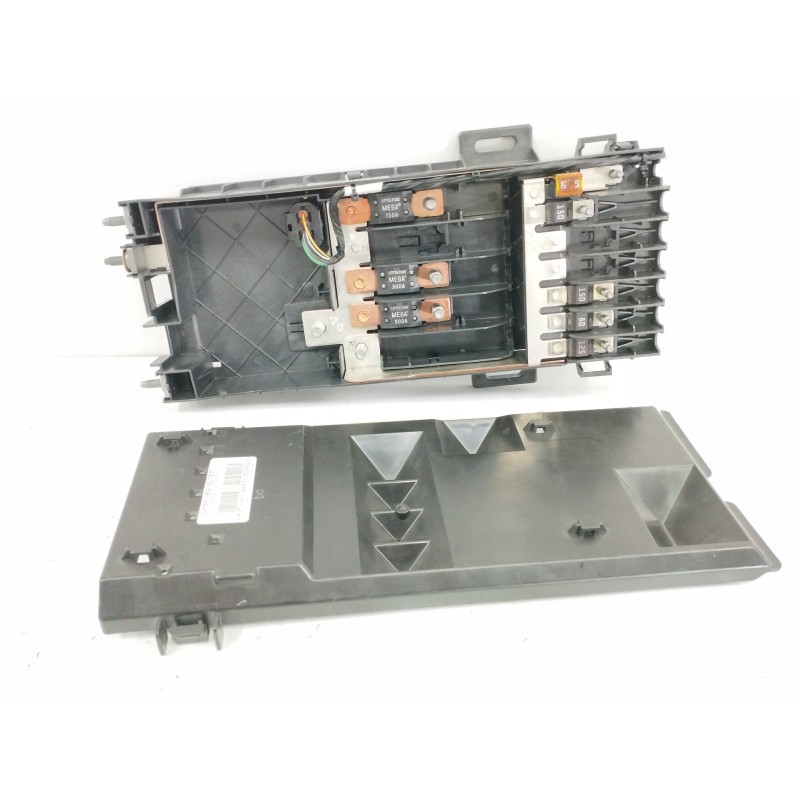 CAJA RELES / FUSIBLES KU5T14A094HB