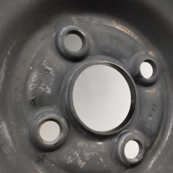 Recambio de neumatico repuesto para toyota yaris 1.5 16v cat referencia OEM IAM 426110D641 4TX16FH ET39 4H 4X100
