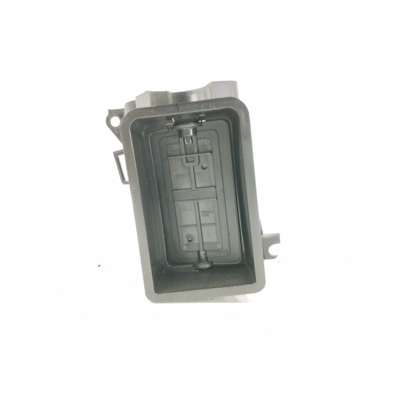 REJILLA AIREADORA CENTRAL DERECHA