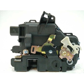 Recambio de cerradura puerta trasera derecha para volkswagen polo (9n1) referencia OEM IAM 3B4839016  