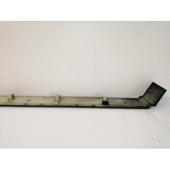 Recambio de moldura para mercedes-benz vito caja cerrada 6.03  2.1 cdi referencia OEM IAM A6396913208 LATERAL IZQUIERDO 