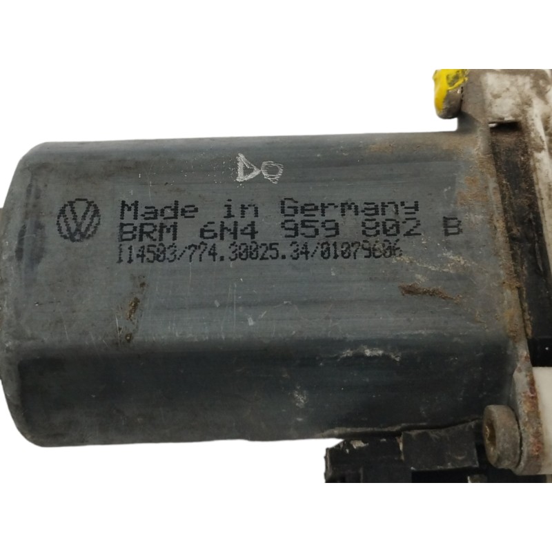 MOTOR ELEVALUNAS DELANTERO IZQUIERDO