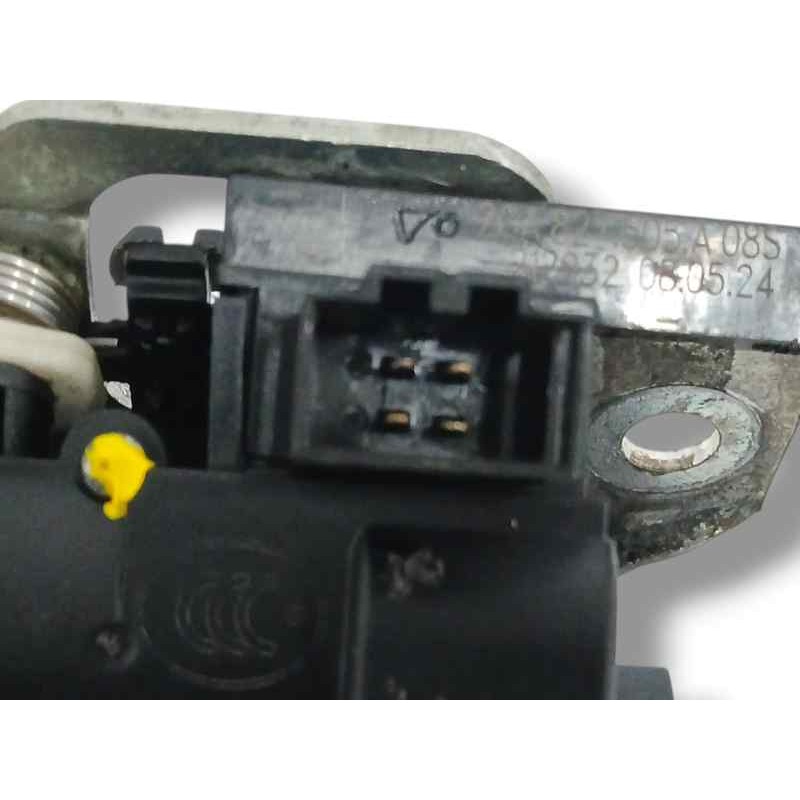 CERRADURA MALETERO / PORTON