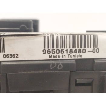 Recambio de caja reles / fusibles para citroën xsara picasso 1.6 16v hdi referencia OEM IAM 9650618480  