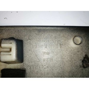 Recambio de moldura para mercedes-benz vito caja cerrada 6.03  2.1 cdi referencia OEM IAM A6396913208 LATERAL IZQUIERDO 