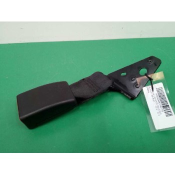 Recambio de enganche cinturon izquierdo para peugeot 208 style referencia OEM IAM  TRASERO 