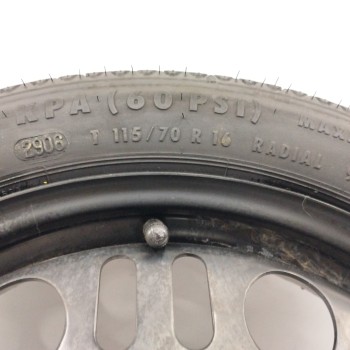 Recambio de neumatico repuesto para opel astra gtc 1.9 cdti referencia OEM IAM 2160132 4,0BT X16H2 ET41 5H 5X108