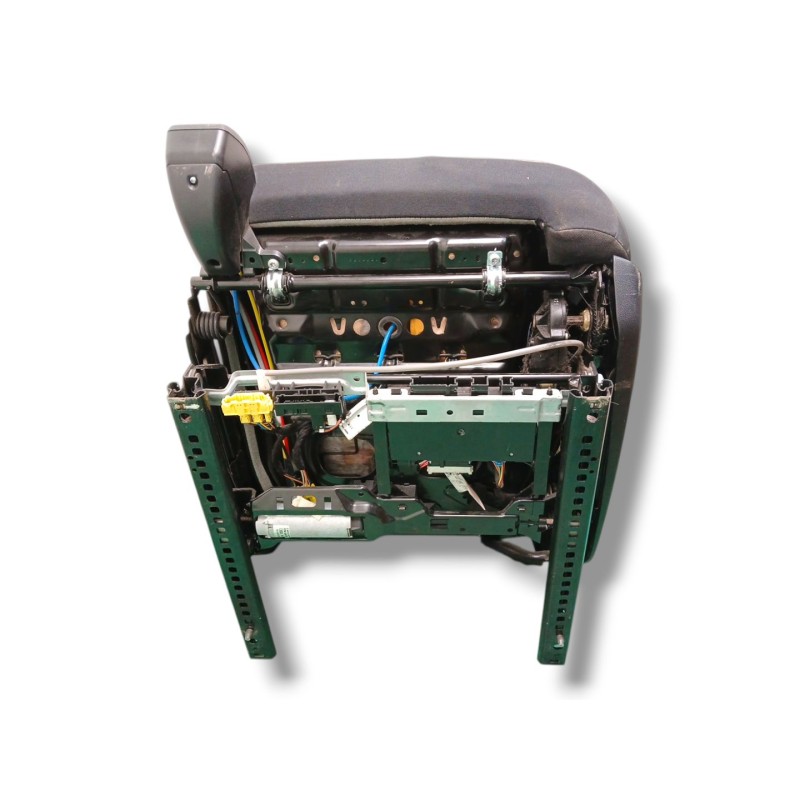 ASIENTO DELANTERO IZQUIERDO