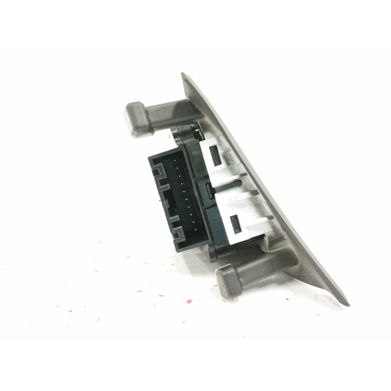 MANDO VOLANTE LADO DERECHO