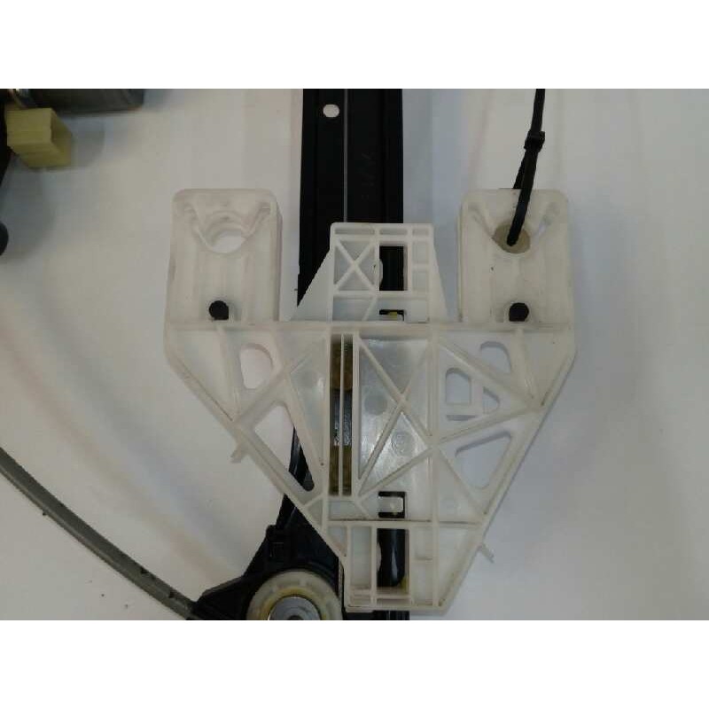 ELEVALUNAS TRASERO IZQUIERDO 5Q0959801