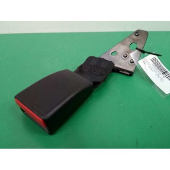 Recambio de enganche cinturon izquierdo para peugeot 208 style referencia OEM IAM  TRASERO 