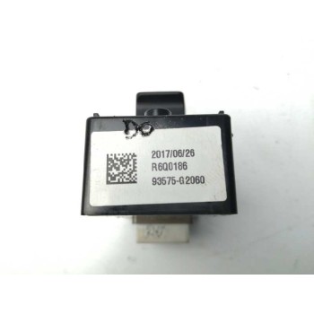 Recambio de mando elevalunas delantero derecho para hyundai ioniq tecno hybrid referencia OEM IAM 93575G2060  