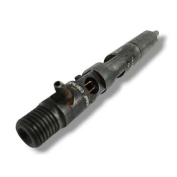 Recambio de inyector para renault clio ii fase ii (b/cb0) expression alize referencia OEM IAM 820049873  