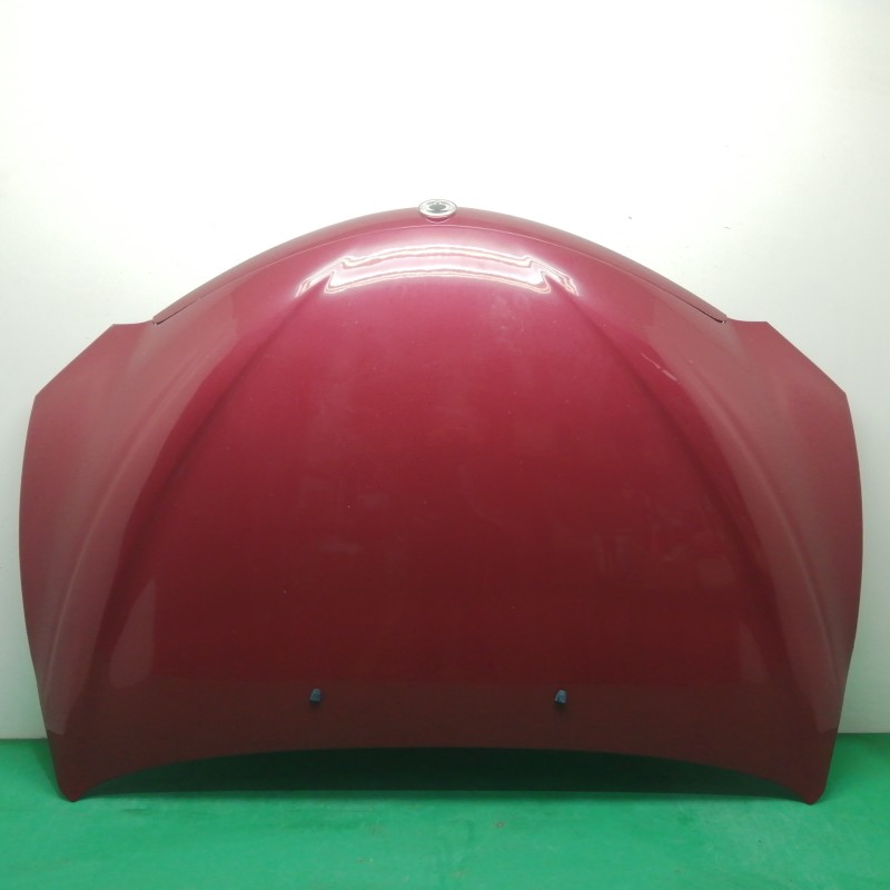 Recambio de capot para ssangyong actyon 2.0 td cat referencia OEM IAM 6101131000  