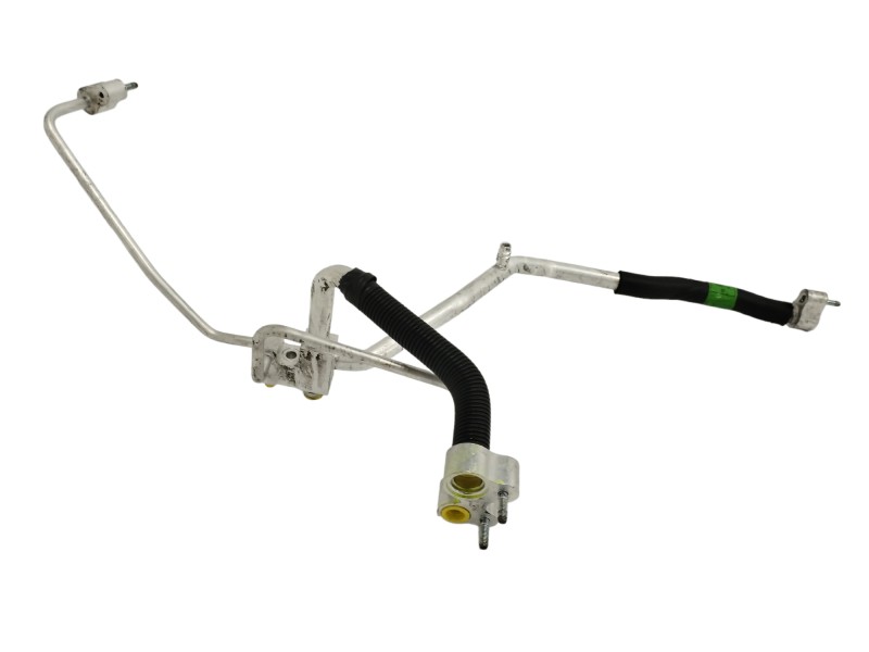 Recambio de tubos aire acondicionado para ssangyong rodius 2.7 turbodiesel cat referencia OEM IAM 6863021052 Recambio de tubos aire acondicionado para ssangyong rodius 2.7 turbodiesel cat referencia OEM IAM 6863021052