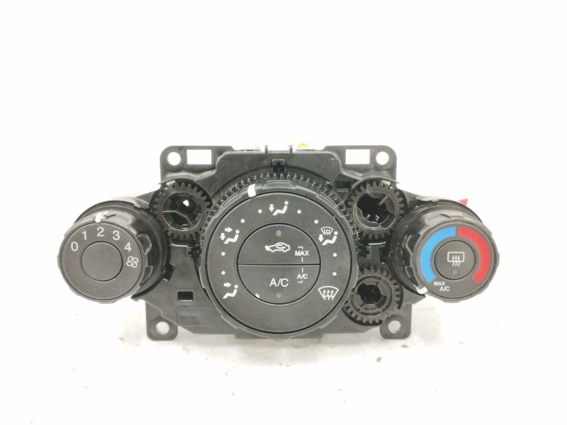 Recambio de mando calefaccion / aire acondicionado para ford fiesta (ccn) 1.25 16v cat referencia OEM IAM 8A6118549  