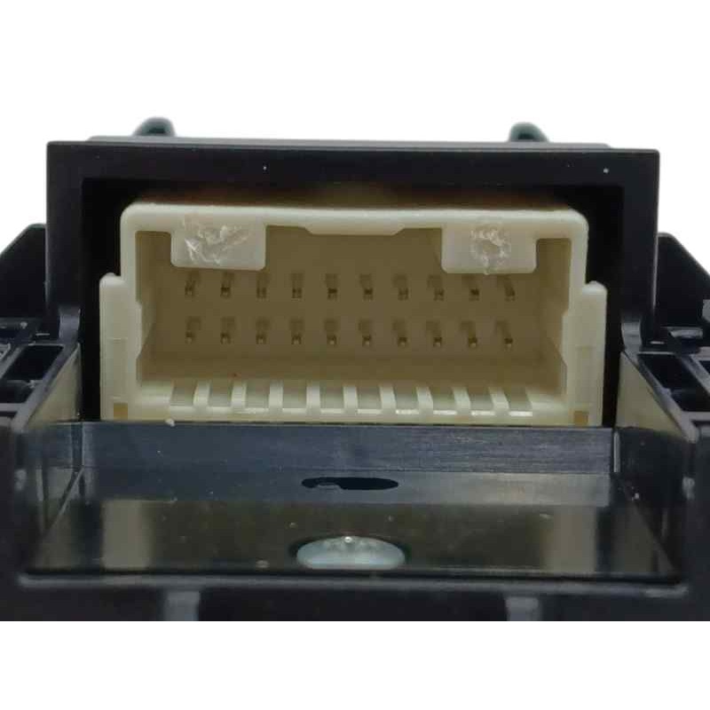 MANDO ELEVALUNAS DELANTERO IZQUIERDO