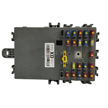 Recambio de caja reles / fusibles para chevrolet aveo 1.2 cat referencia OEM IAM 96826374  