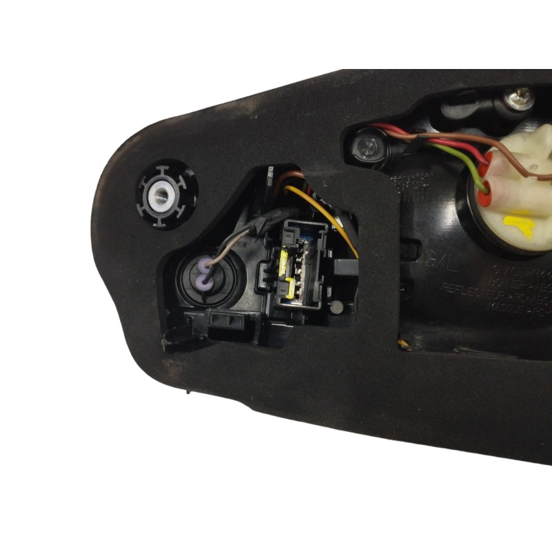 PILOTO TRASERO IZQUIERDO