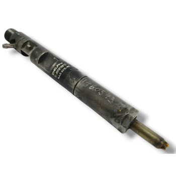 Recambio de inyector para renault clio ii fase ii (b/cb0) expression alize referencia OEM IAM 820049873  