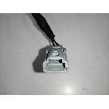 Recambio de enganche cinturon derecho para renault clio iv 1.5 dci diesel fap referencia OEM IAM 878167711R TRASERO 